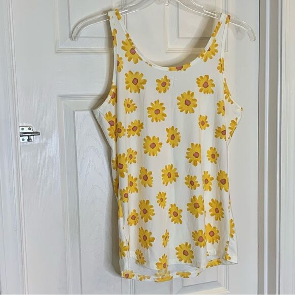 No Boundaries Sunflower Tank Top Size XXL - Picture 4 of 9